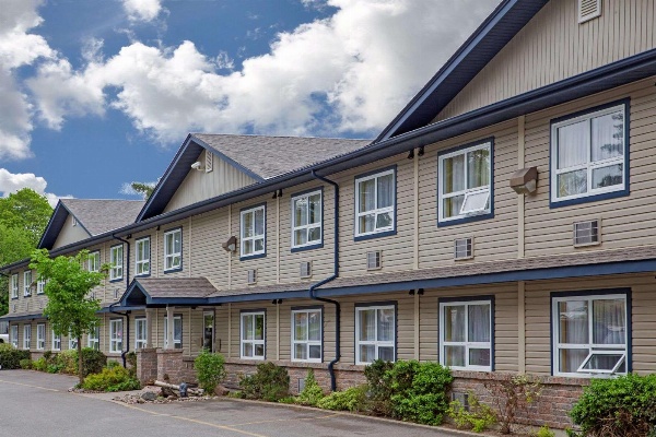 Super 8 de Wyndham Sault Ste Marie On image 1
